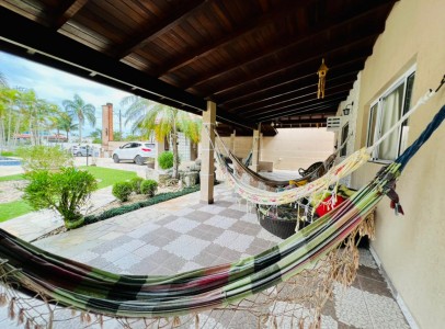 WhatsApp Image 2022-05-13 at 12.18.52 (1) WhatsApp Image 2022-05-13 at 12.18.52 (1)