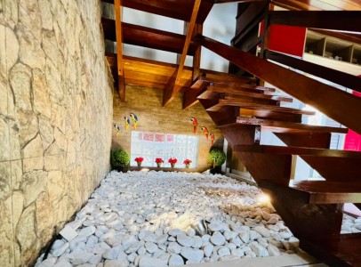 WhatsApp Image 2022-05-13 at 12.27.04 WhatsApp Image 2022-05-13 at 12.27.04