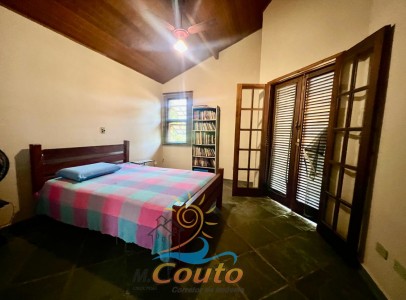 WhatsApp Image 2024-05-04 at 11.58.36 (4)