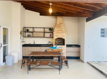 WhatsApp Image 2024-05-15 at 11.43.28 (1)