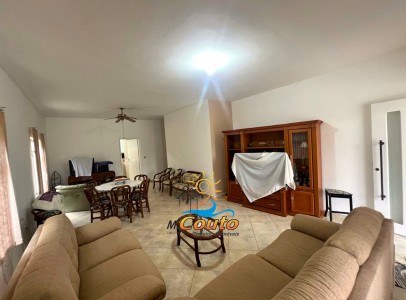 WhatsApp Image 2025-02-12 at 11.48.44 (2)